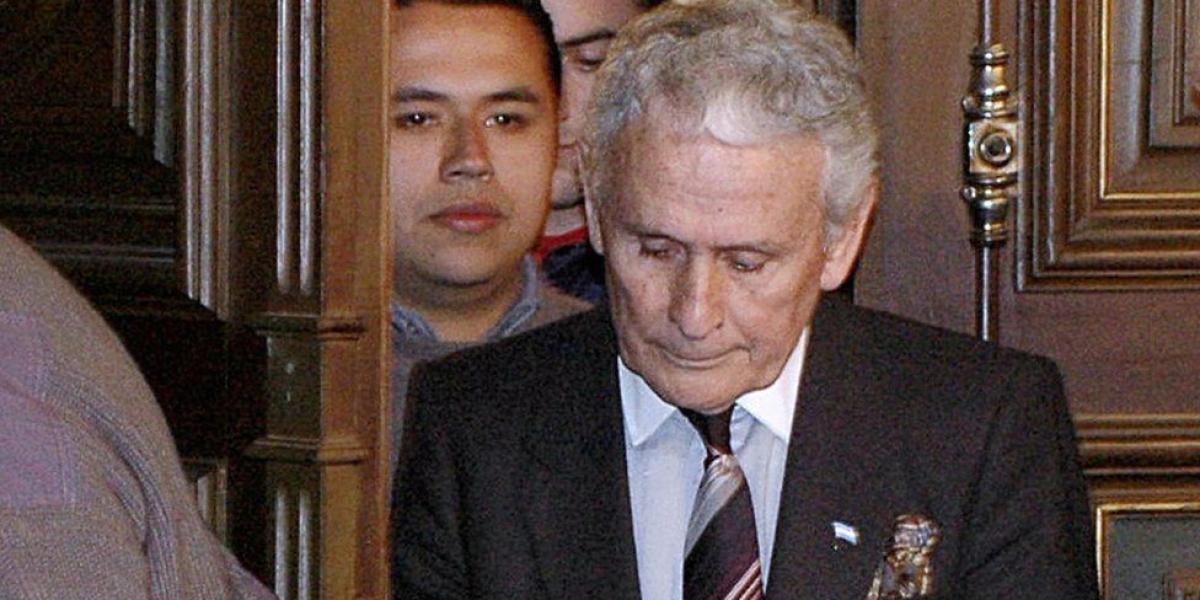 Miguel Etchecolatz fue condenado a cadena perpetua en 2006.