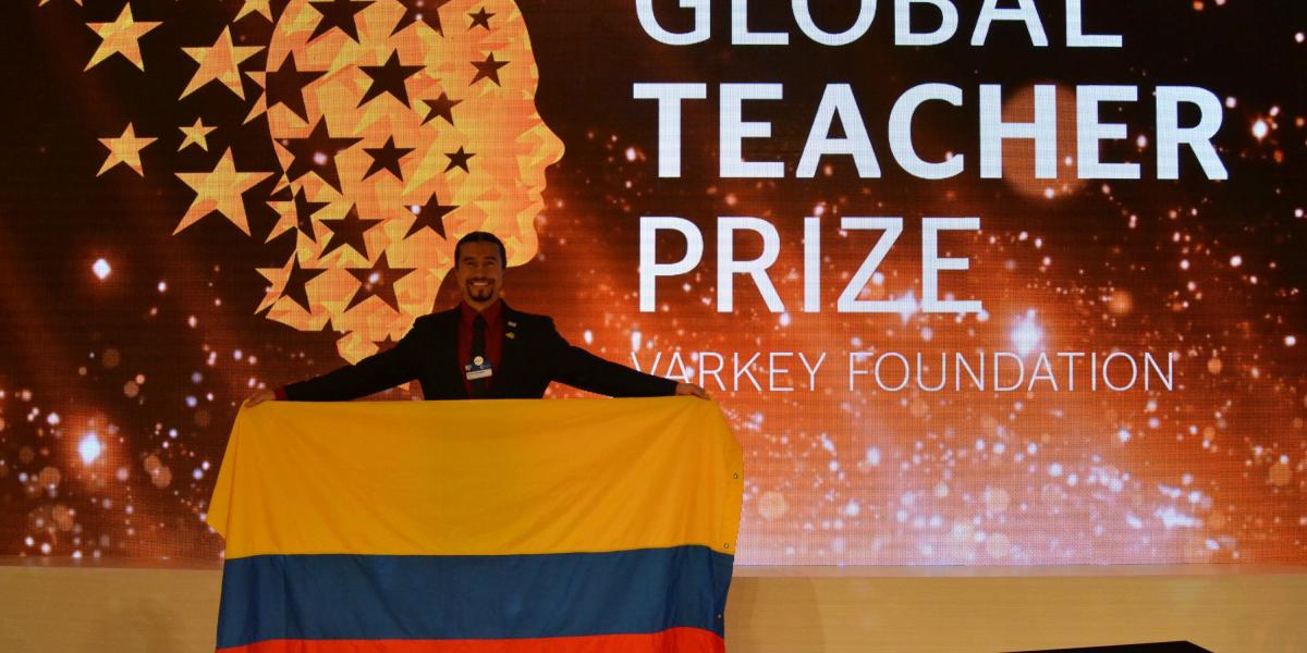 Alexánder Rubio quedó entre los 50 mejores profesores del mundo en la edición 2017 del reconocido premio que se entrega en Dubái.