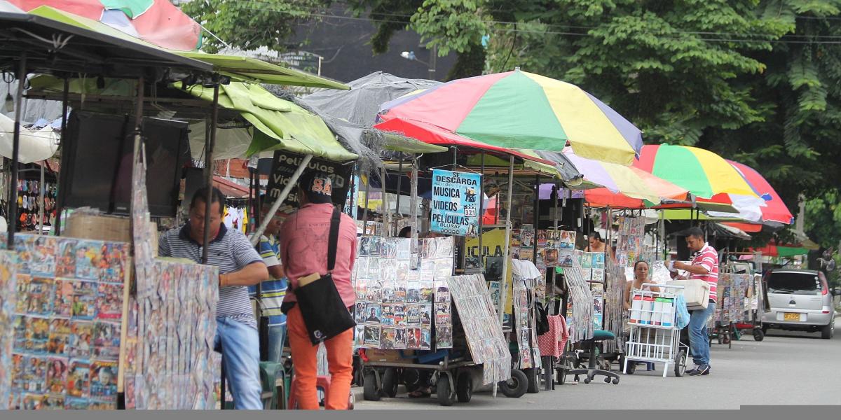 La Corte aseguró que los alcaldes deben ofrecer alternativas a los vendedores informales.