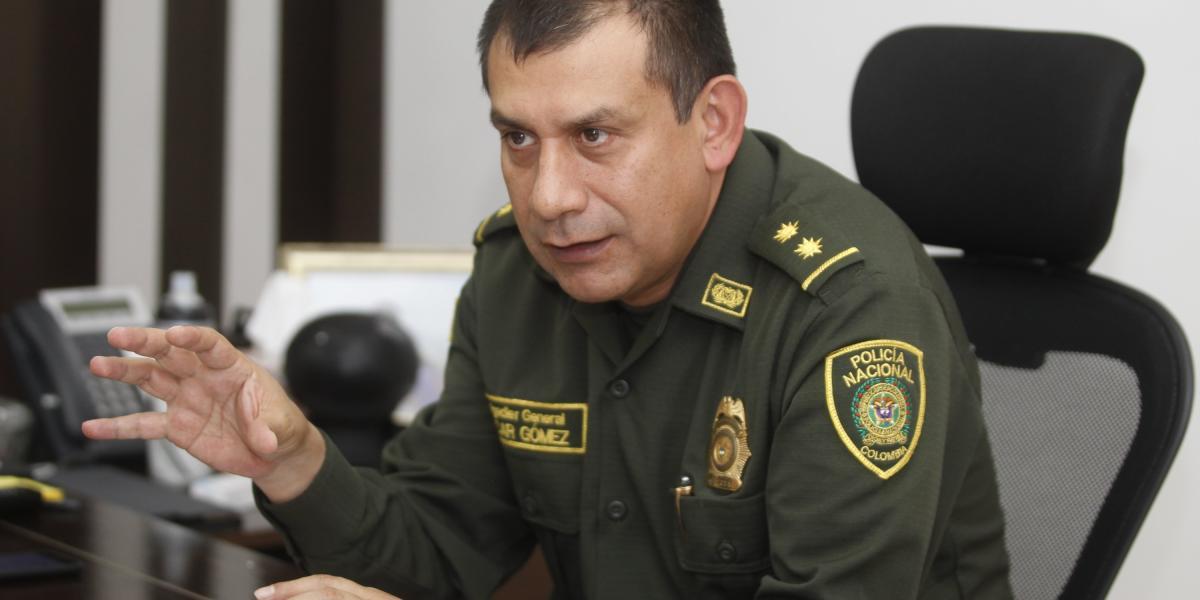 El general Óscar Gómez, comandante de la Policía Metropolitana del valle de Aburrá.