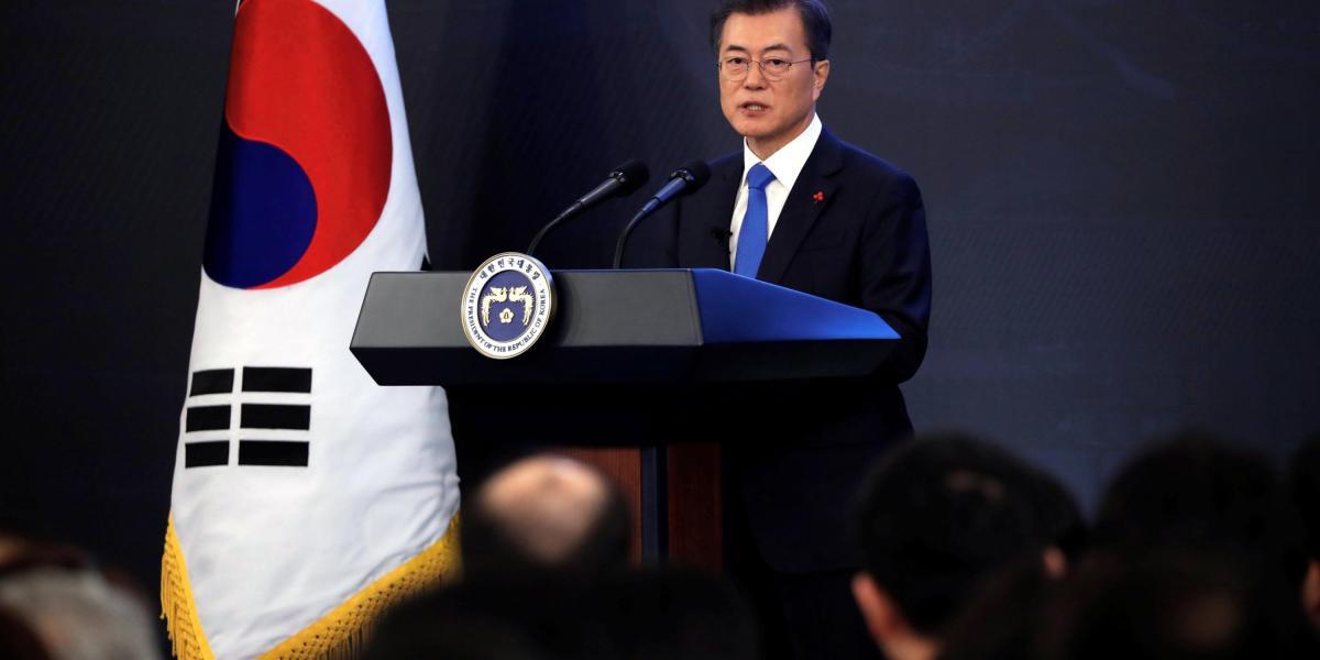 El presidente surcoreano, Moon Jae-in, celebró la reunión del martes pero afirmó que la buena relación entre las dos Coreas debe llevar a la desnuclearización.