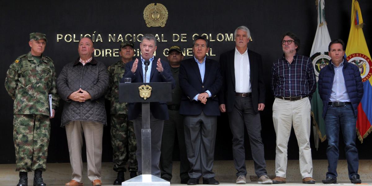 Tras reunirse con autoridades nacionales y distritales, el Presidente Juan Manuel Santos anunció medidas en Bogotá.