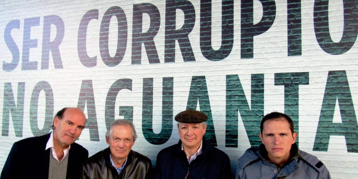 Los cuatro denunciantes. De izquierda a derecha, Alberto Cuéllar, Andrés y Guillermo Leaño y Julián Giraldo.