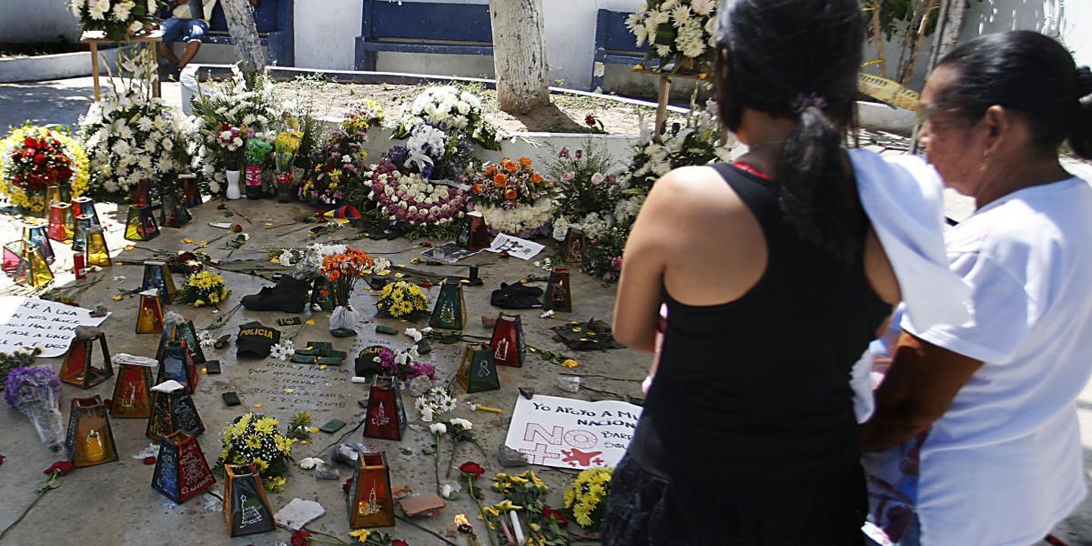 La estación de Policía atacada en Barranquilla fue convertida por vecinos en un altar.