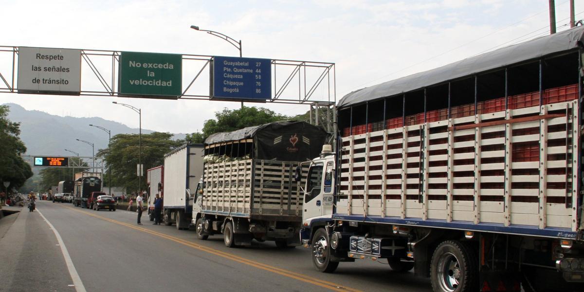 Tras el anuncio del cierre de la vía al Llano, el Instituto Nacional de Vías (Invías) informó sobre dos rutas alternas por Boyacá.