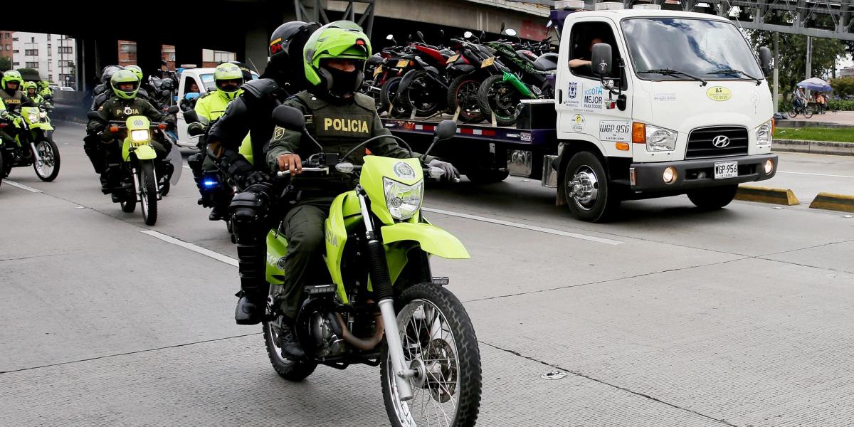 Después de bloquear la ciudad, los motociclistas dialogaron con la Alcaldía.
