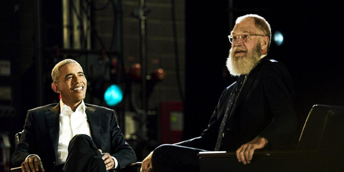 El presentador David Letterman, uno de los más reconocidos del mundo, luce una frondosa barba que le causa gracia a Obama.