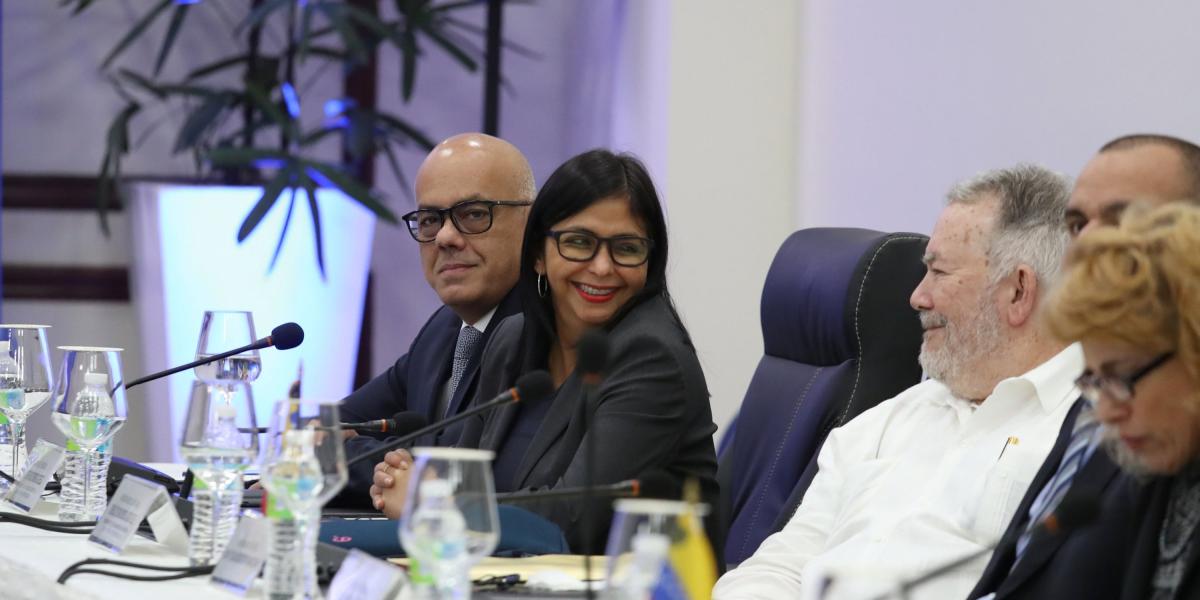 Tras la ronda de conversaciones en Santo Domingo, el Gobierno y la oposición se dieron un plazo, que vence este lunes, para llegar a un acuerdo.