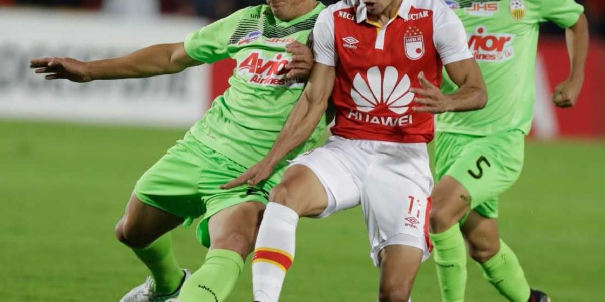 Ánderson Plata tuvo opciones de gol en el empate 0-0 de Santa Fe con el Deportivo Táchira.