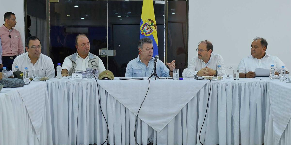 El Presidente Santos durante el Consejo de Seguridad en Arauca este sábado.
