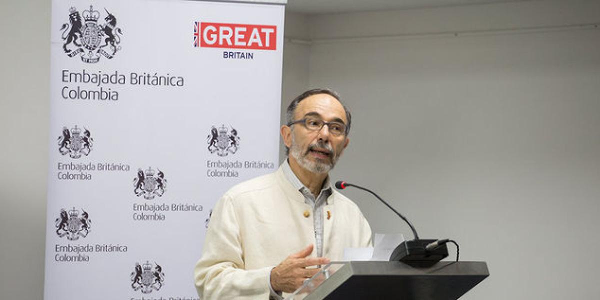 El embajador del Reino Unido en Colombia, Peter Tibber.