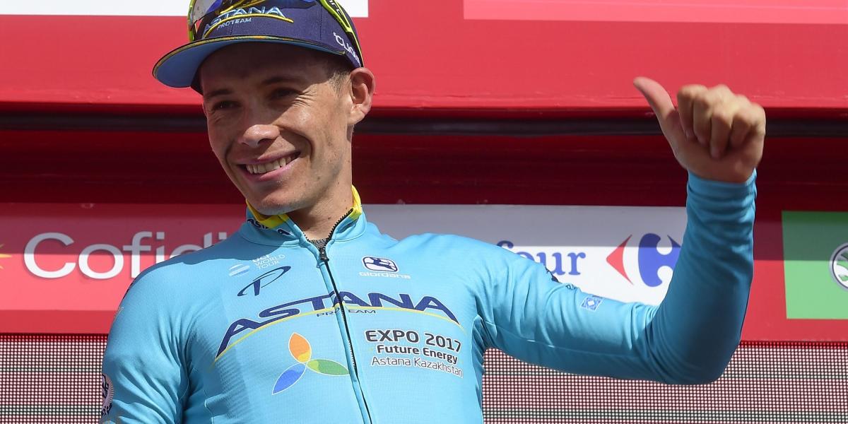 El colombiano Miguel Ángel López, del equipo Astana, realiza una buena actuación en el Tour de Oman.