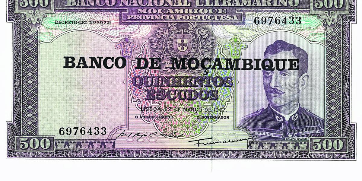 Billete auténtico de quinientos escudos del Banco de Mozambique
