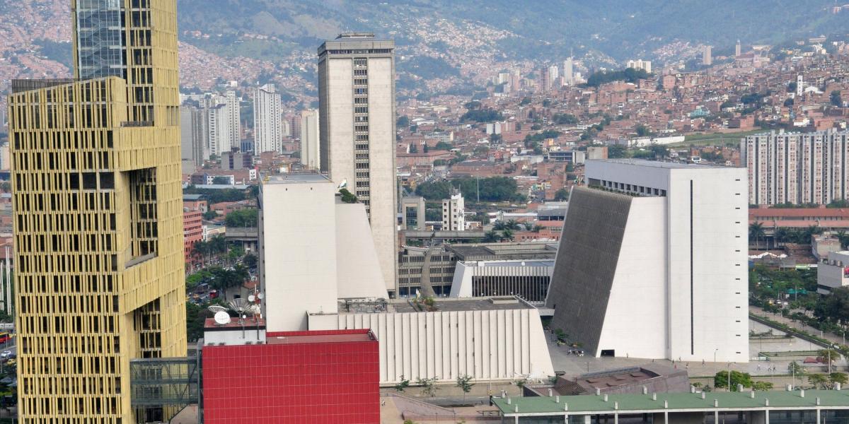 Centro Administrativo La Alpujarra, en donde funcionan la Alcaldía de Medellín y la Gobernación de Antioquia.