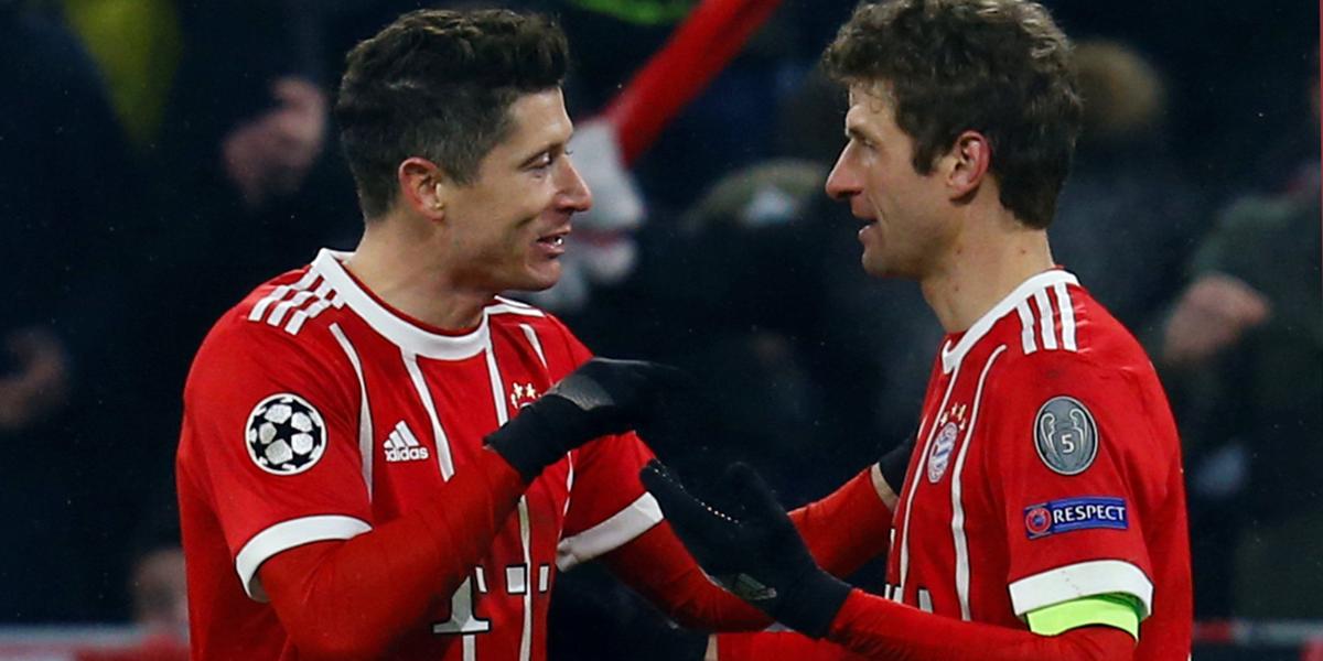 Los jugadores de Bayern Múnich celebran uno de los goles.