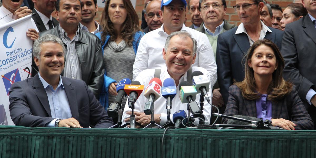 De izquierda a derecha: Iván Duque, Alejandro Ordóñez y Marta Lucía Ramírez, se disputan la candidatura presidencial.