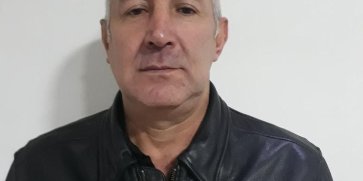 Carlos Muñoz, esmeraldero en Cundinamarca, es acusado de haber manejado una de las tres camionetas que colaboraron con el envío de cocaína al Reino Unido.