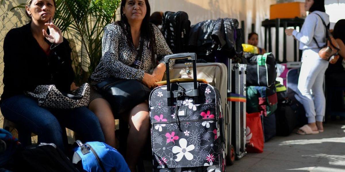 Muchos venezolanos salen para poder ayudar a los familiares que se quedan.