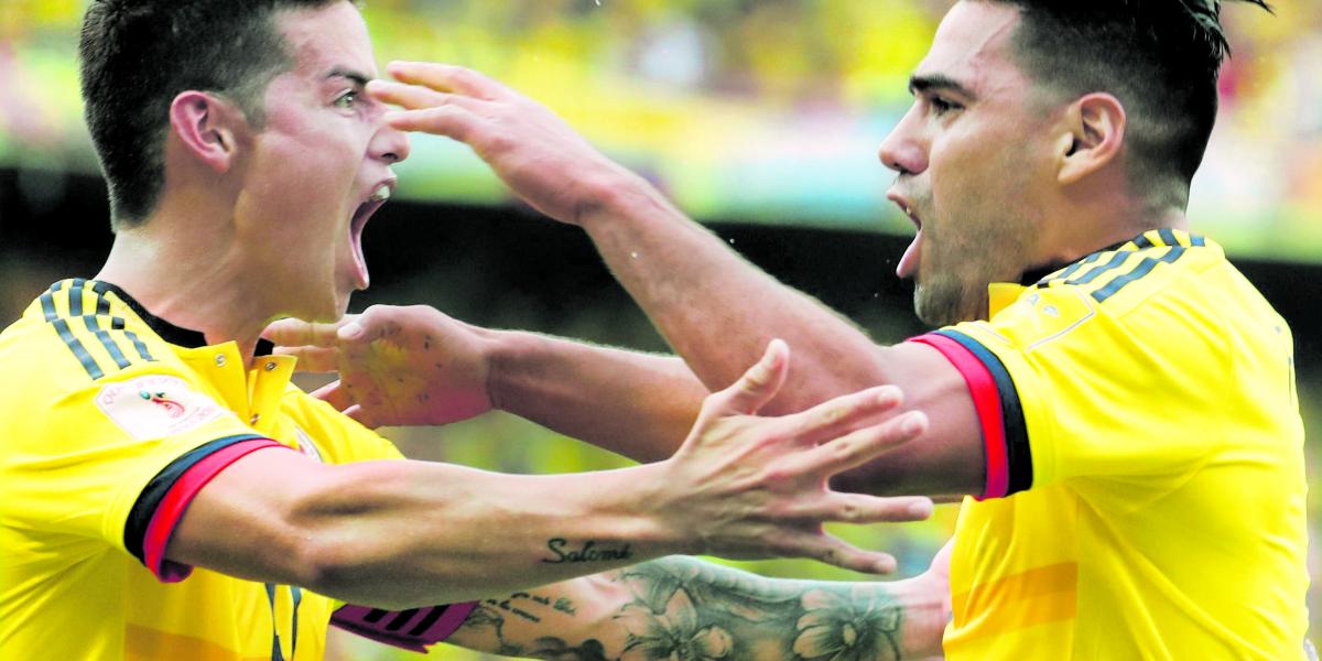 James Rodríguez y Falcao García, dos de los emblemáticos jugadores de la selección de Colombia, que estarán en la cita mundial de Rusia 2018.