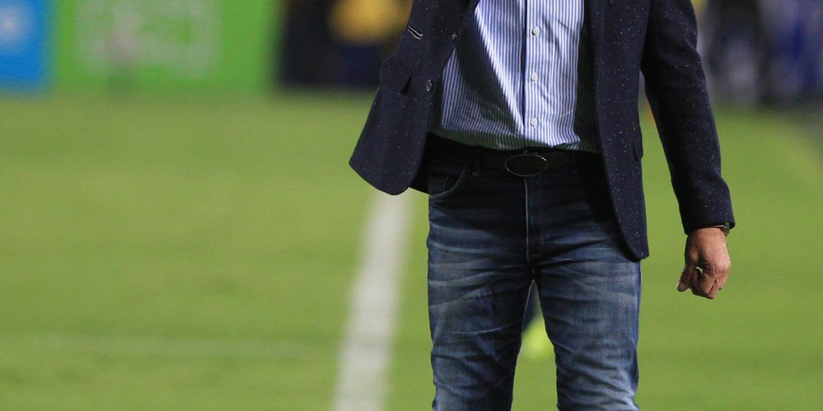 El técnico argentino Miguel Ángel Russo volverá a dirigir a Millonarios el miércoles en la Copa Libertadores, cuando su equipo se mida en Buenos Aires a Independiente.