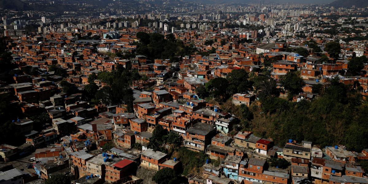 Caracas, Venezuela. Según el Consejo Ciudadano para la Seguridad Pública y la Justicia Penal, este país se está enfrentando a una incapacidad de contar a sus muertos. En 2017, se registraron 3.387 homicidios, con una tasa del 111. 19 por ciento en una ciudad de 3’046.104 habitantes.