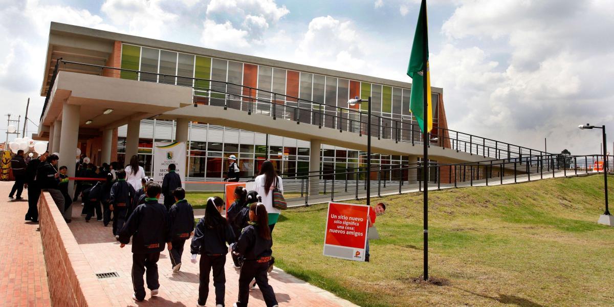 8. Cundinamarca: en este departamento, ubicado en el centro del país, en la región andina, hay 368 colegios públicos.