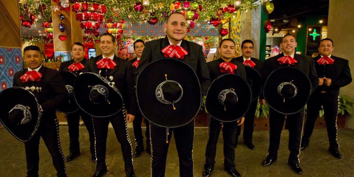 El Mariachi Internacional ‘El Rey’ busca realzar la música mexicana en la ciudad con un repertorio fresco que incluye canciones del momento.