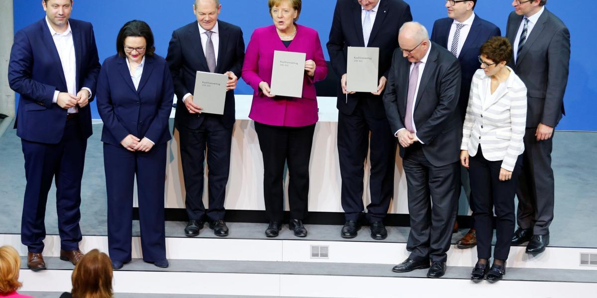 La canciller alemana, Ángela Merkel, y los líderes de los partidos CDU y CSU, con los que hizo coalición.