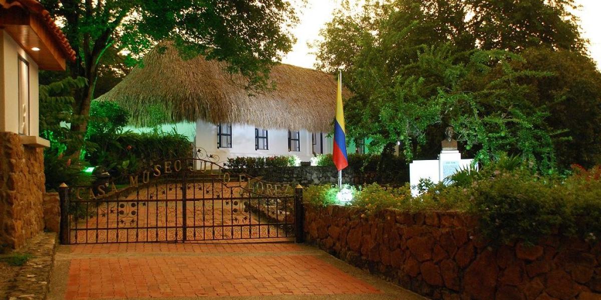 7. Casa Museo del Poeta Julio Flórez: es el lugar donde vivió este destacado poeta romántico desde 1910. Está ubicado en el municipio de Usiacurí, Atlántico, y es considerado como Patrimonio Cultural Material de Colombia. Se cataloga como un destino del turismo cultural de la región Caribe.