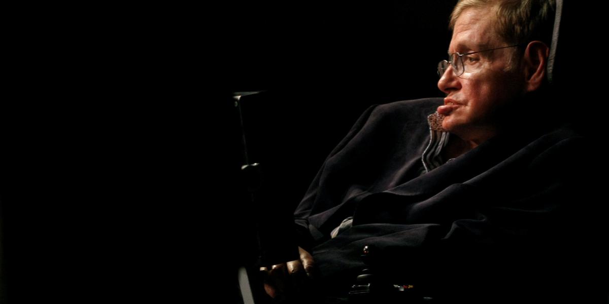 Nacido en Oxford en 1942, Stephen Hawking falleció a los 76 años.
