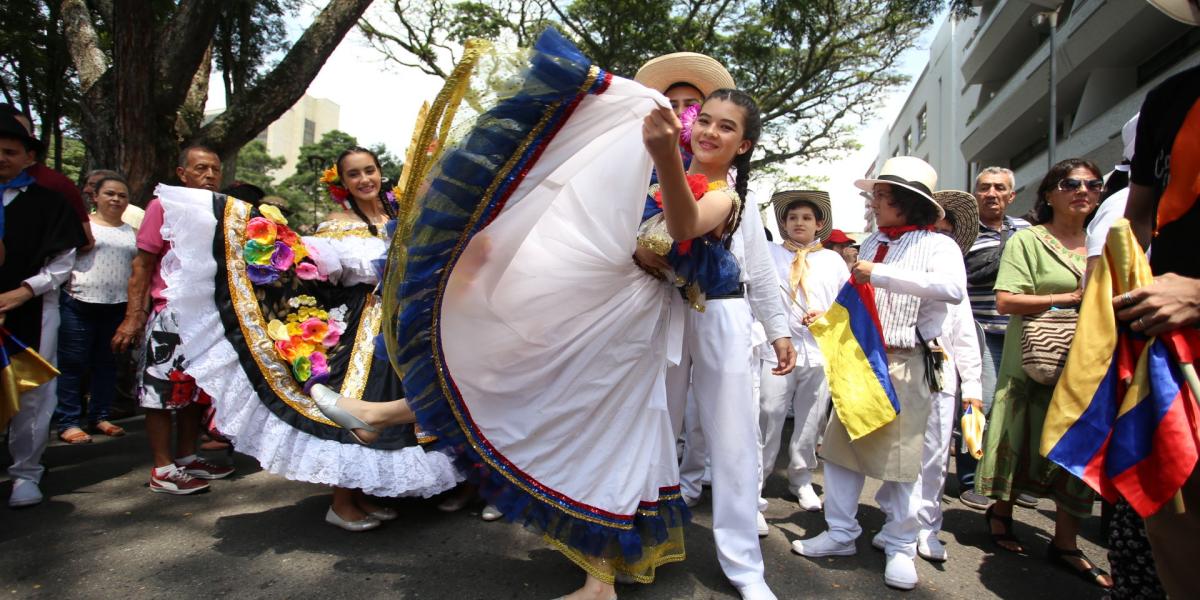 Diferentes muestras folclóricas se tomaron la ciudad de Ibagué en el marco del XXXII Festival Nacional de la música Colombiana.