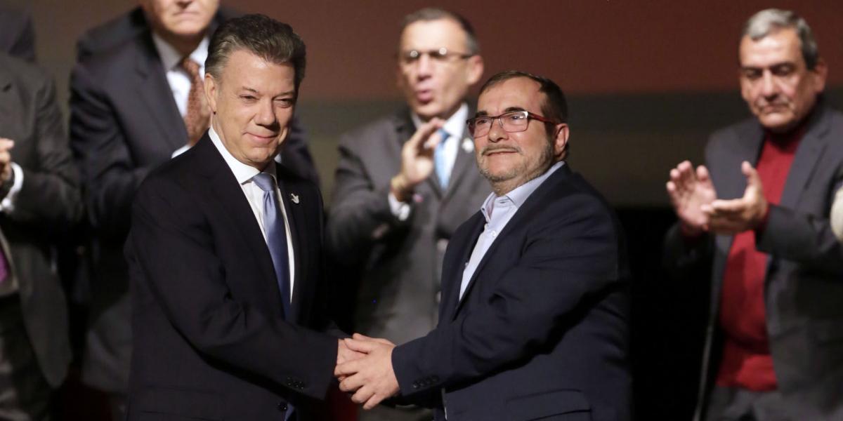 El acuerdo de paz ha sido uno de los principales temas de debate de los colombianos en cualquier escenario.