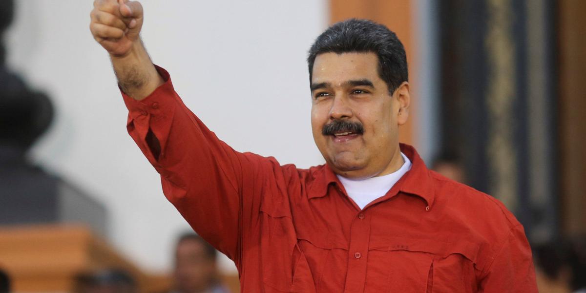 El jueves, Venezuela anunció que rompió relaciones económicas  con algunas personas y empresas panameñas. En respuesta, Panamá anunció que retirará a su embajador en ese país.