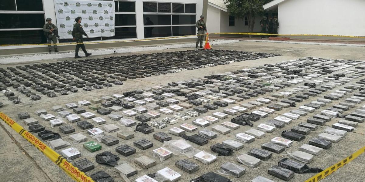 Cerca de una tonelada de cocaína fue incautada por la Policía Antinarcóticos en Santa Marta y Barranquilla