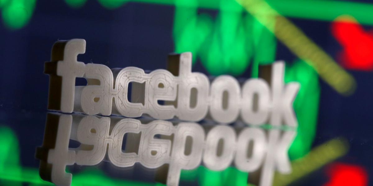 Facebook está en el centro de un escándalo después de que se revelara que la compañía británica Cambridge Analytica utilizó datos de cerca de 90 millones de sus usuarios.