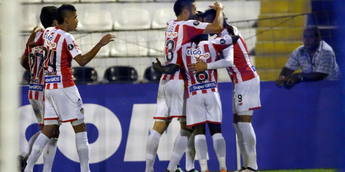 Junior ganó 0-2 al Alianza Lima.