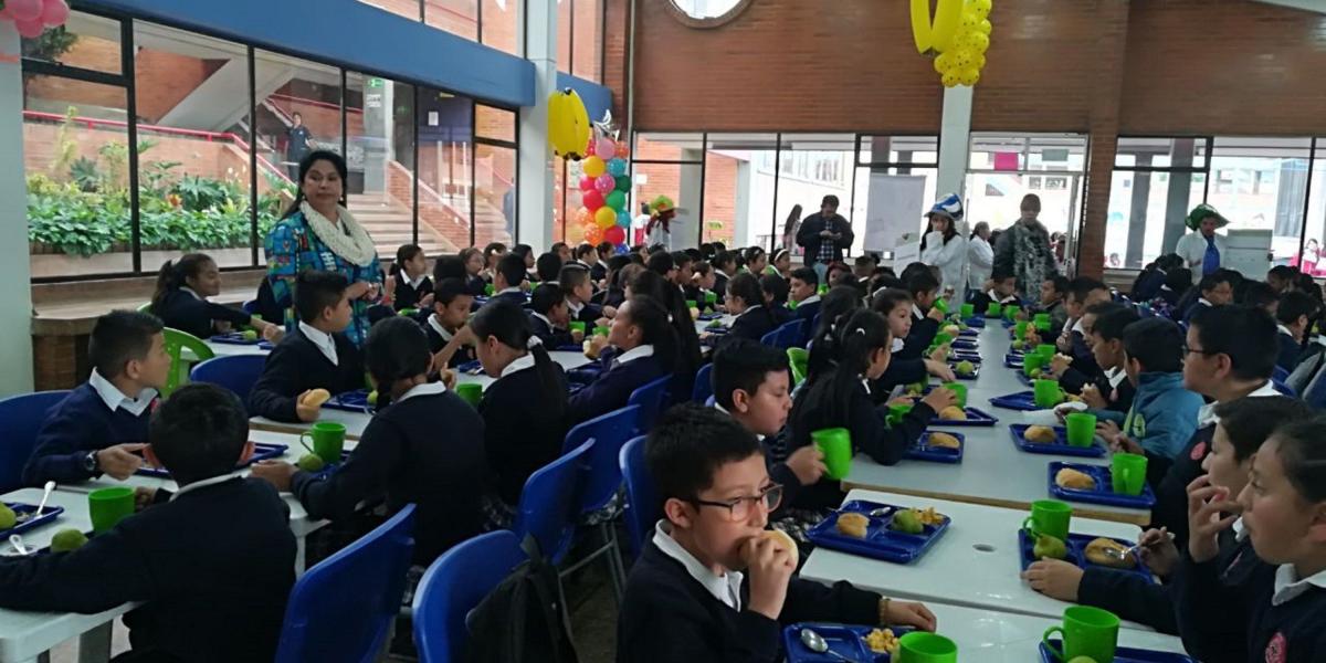 La contratación de la alimentación escolar, una pesadilla en el resto del país, en Bogotá se volvió ejemplo y modelo de gestión pública.