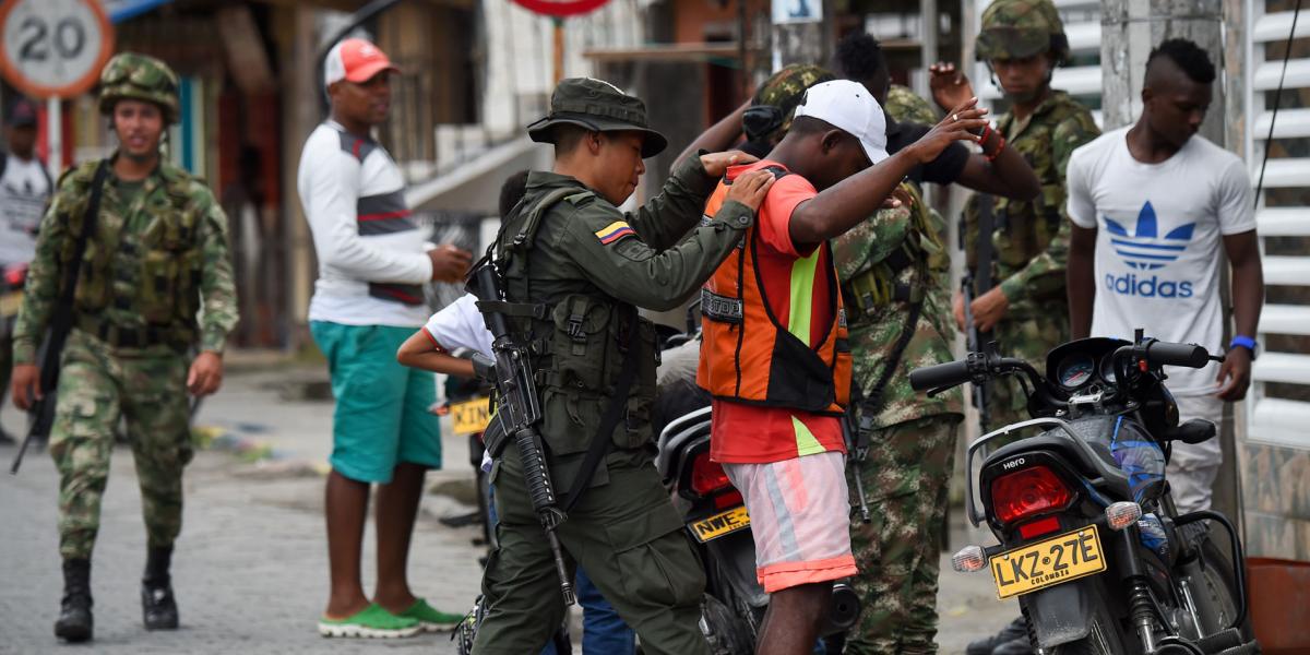 El Ejército y la Policía realizan en Tumaco, Nariño, operativos conjuntos para combatir fenómenos ilegales como el que genera alias Guacho.