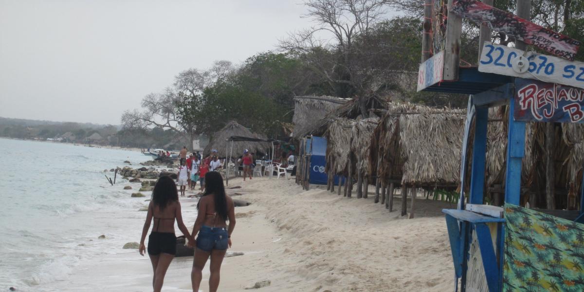 El Distrito de Cartagena, El Ministerio de Ambiente y Cardique se unieron para clausurar la parte norte del balneario y así devolver un espacio a la golpeada especie de tortuga marina.