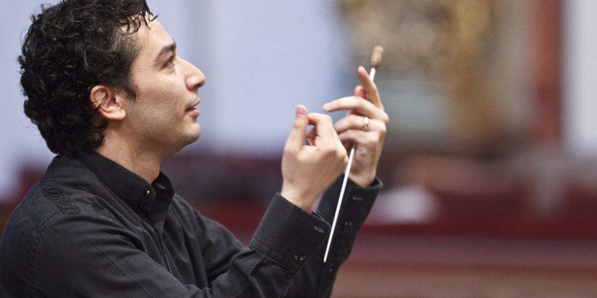 Orozco-Estrada asumirá en el 2021 la dirección de la Sinfónica de Viena. Será por cinco años.