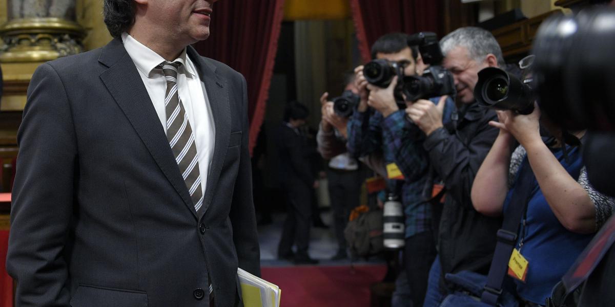 Este martes Carlos Puigdemont renunció a la posibilidad de ser escogido presidente regional catalán. Designó como a sucesor a Quim Torra.