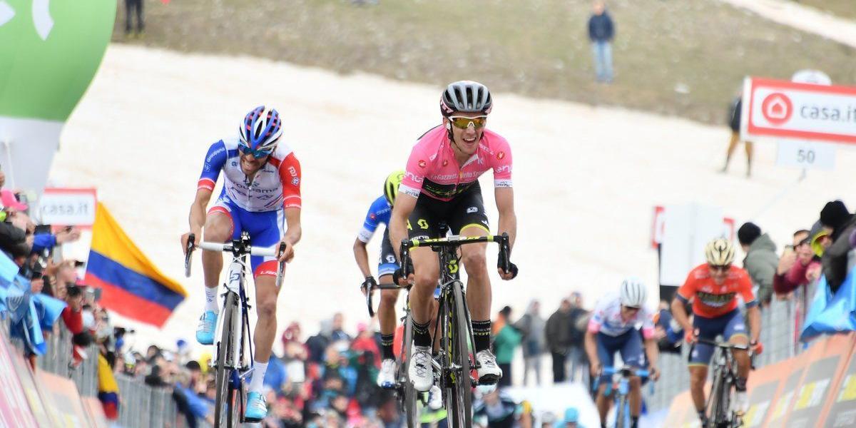 Simon Yates ganó la novena etapa del Giro de Italia 2018