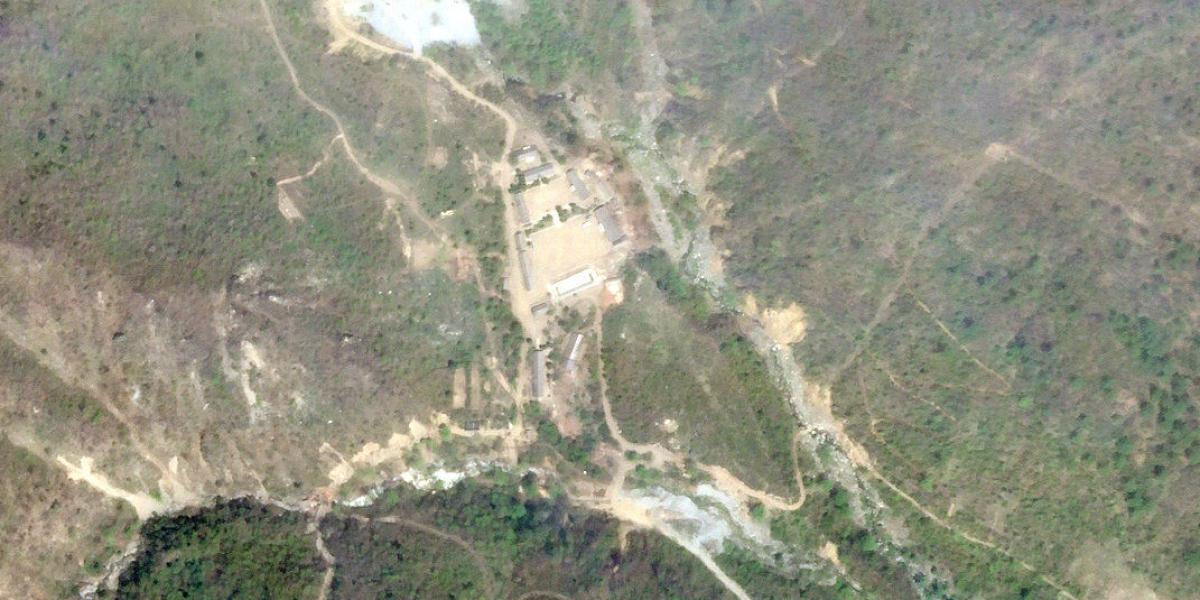 Foto satelital de la base nuclear Punggye-Ri, en Corea del Norte, que será cerrada a partir de este miércoles.