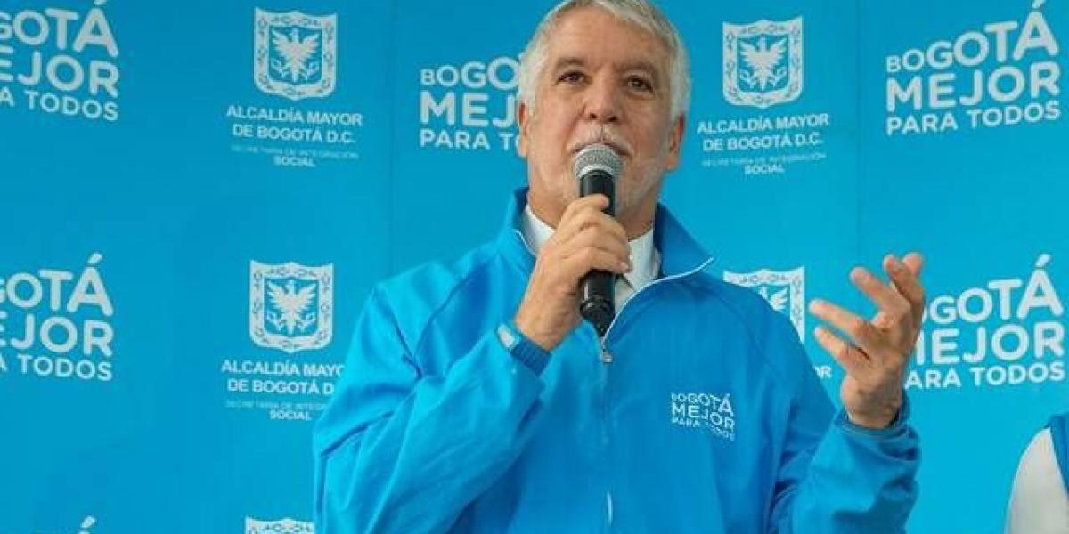 El Alcalde Enrique Peñalosa expresó sus respaldo a los venezolanos.