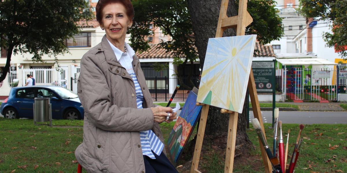 Graciela Gómez Santos tiene más de 50 años de carrera artística y ha realizado 2.000 pinturas
