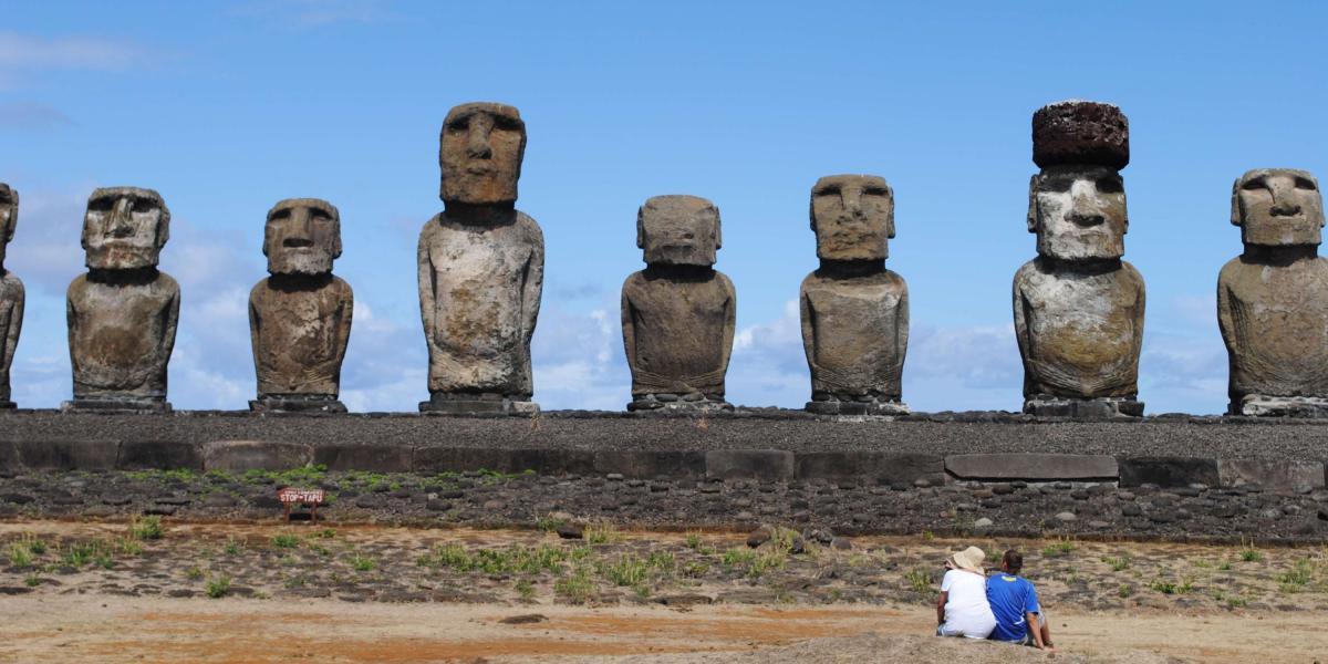 Los moáis de la cultura 
Rapa Nui, en la Isla de Pascua (Chile).