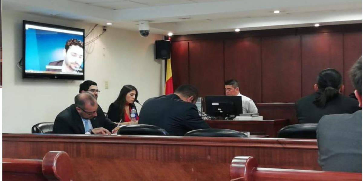 Eugenio Correa asistió a la imputación de cargos por videoconferencia desde Miami.