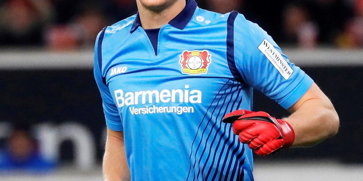 Bernd Leno tapó para Bayer Leverkusen.