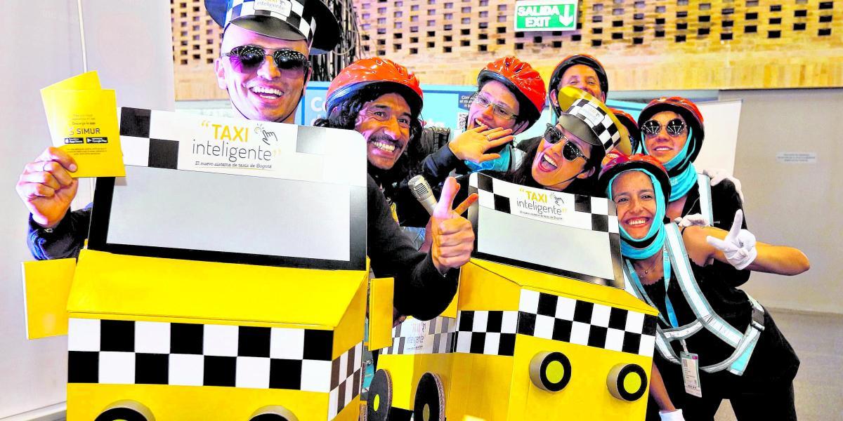Imagen de las acciones emprendidas por la Secretaría de Movilidad al promover
el Taxi Inteligente.