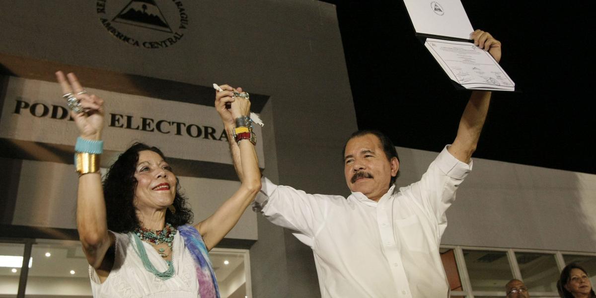 Daniel Ortega, presidente de Nicaragua y su esposa, que además es vicepresidenta del país, Rosario Murillo.